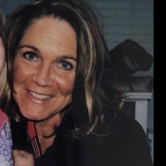 Meet your Posher, Terri - Picture 1 of 1